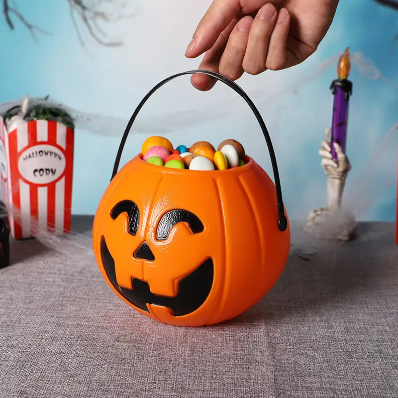 🎃 Halloween Pumpkin Treat Bucket – Jack O’ Lantern Candy Pail for Kids & Party Decor